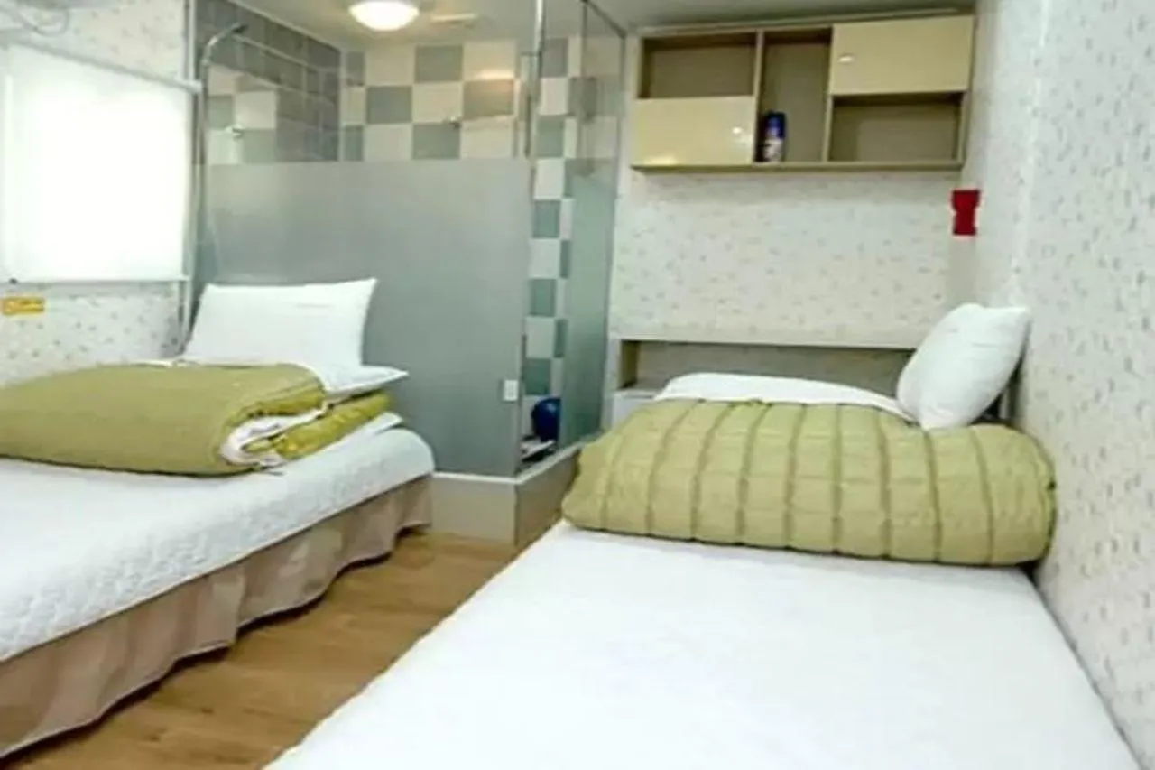 Vestin Residence Myeongdong Seoul Hostel