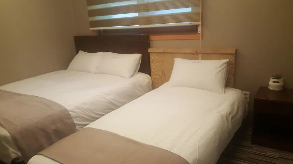 Hostel Vestin Residence Myeongdong Seoul